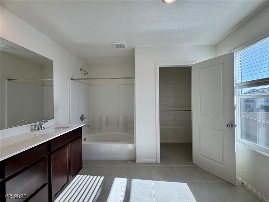 8109 Minavalle Avenue