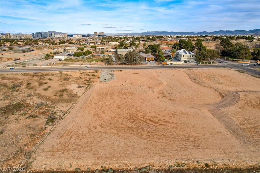 Torrey Pines Dr