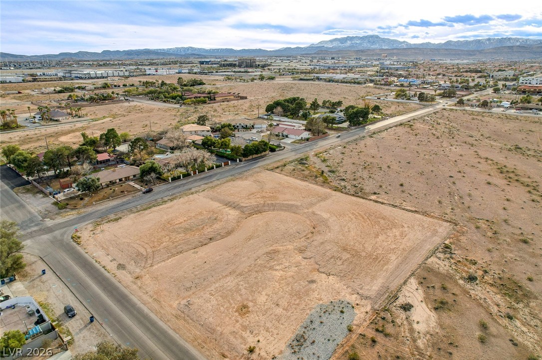 South Torrey Pines Dr