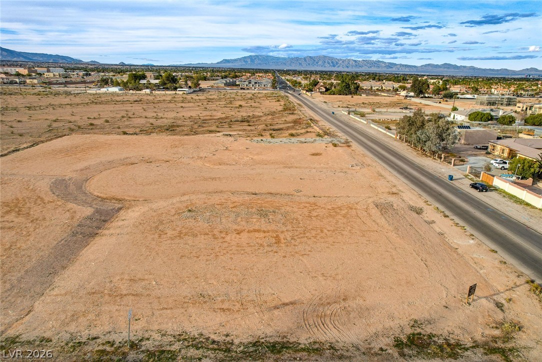 South Torrey Pines Dr