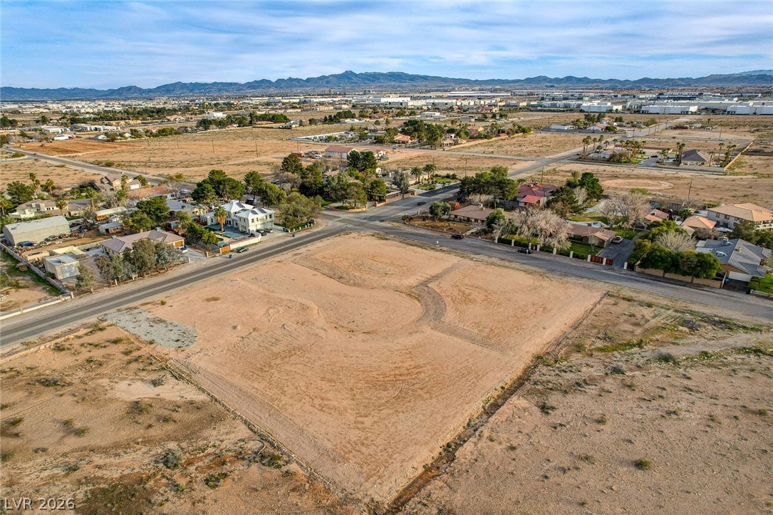 South Torrey Pines Dr