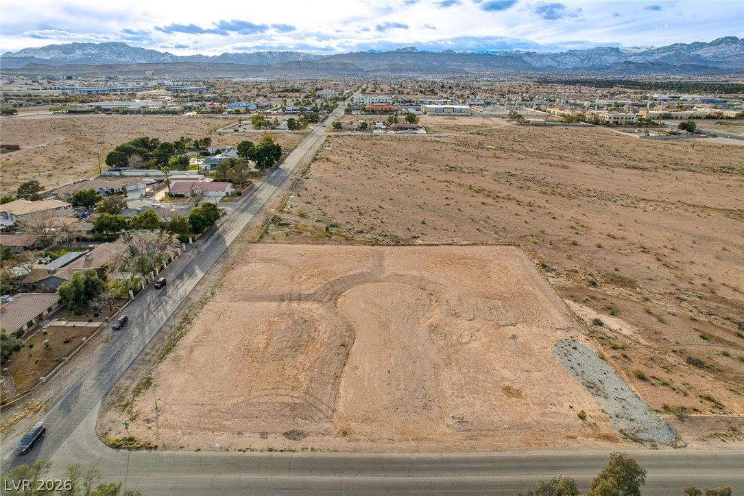 South Torrey Pines Dr