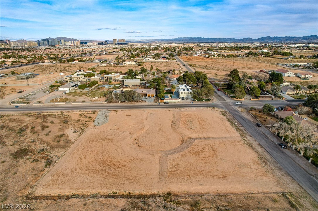 South Torrey Pines Dr
