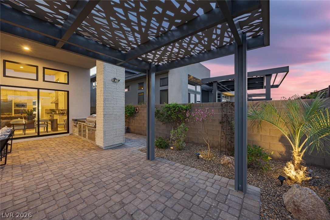 5192 Rock Daisy Drive