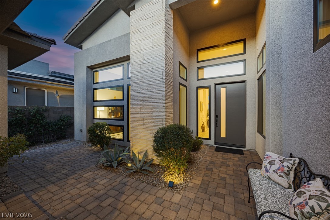 5192 Rock Daisy Drive