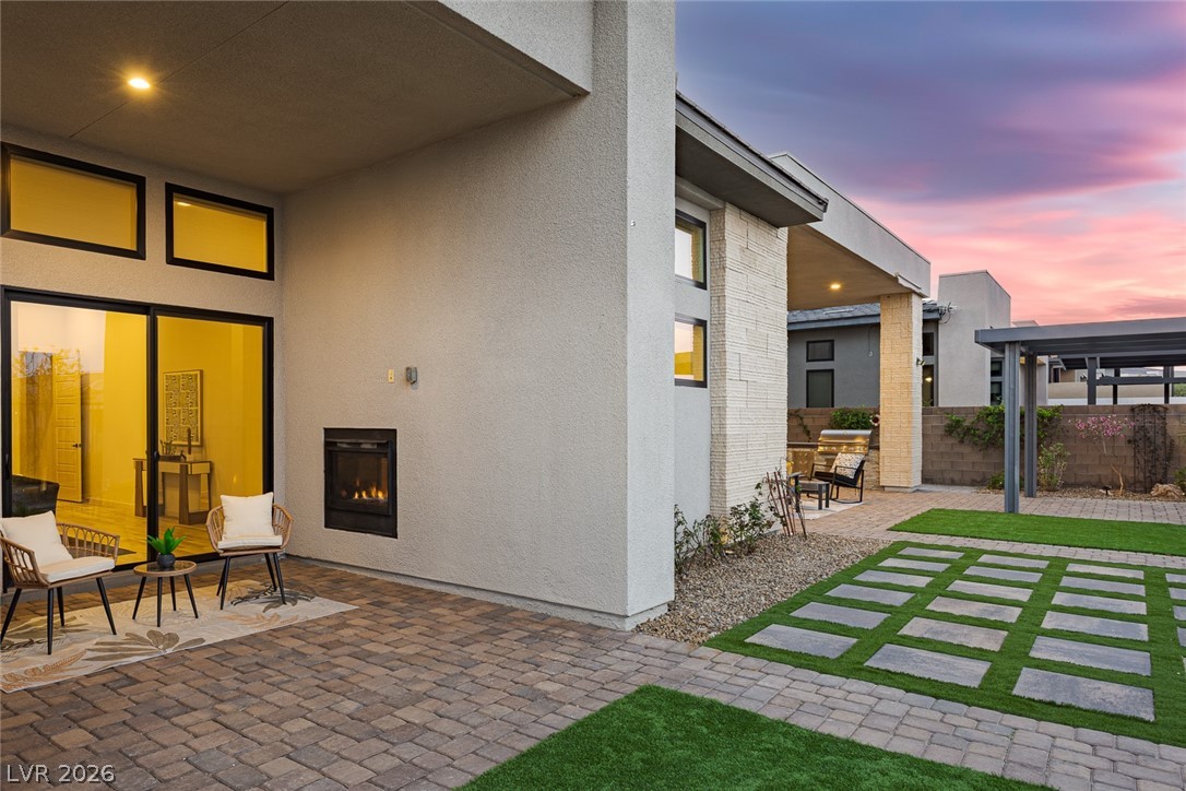 5192 Rock Daisy Drive