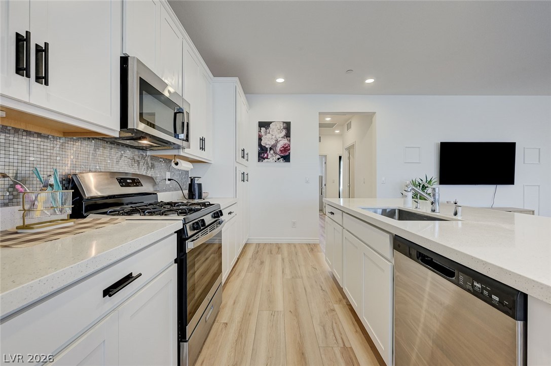 236 Walsh Peak Avenue