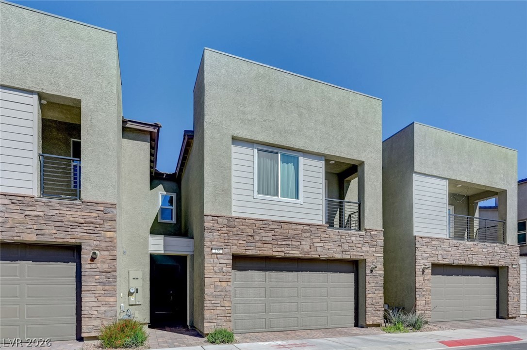 236 Walsh Peak Avenue