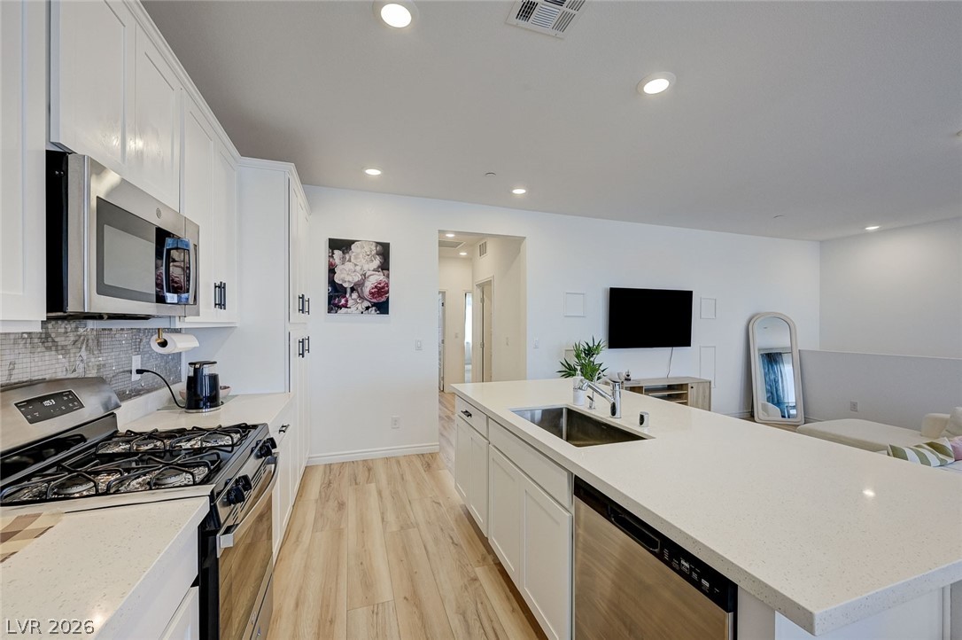 236 Walsh Peak Avenue