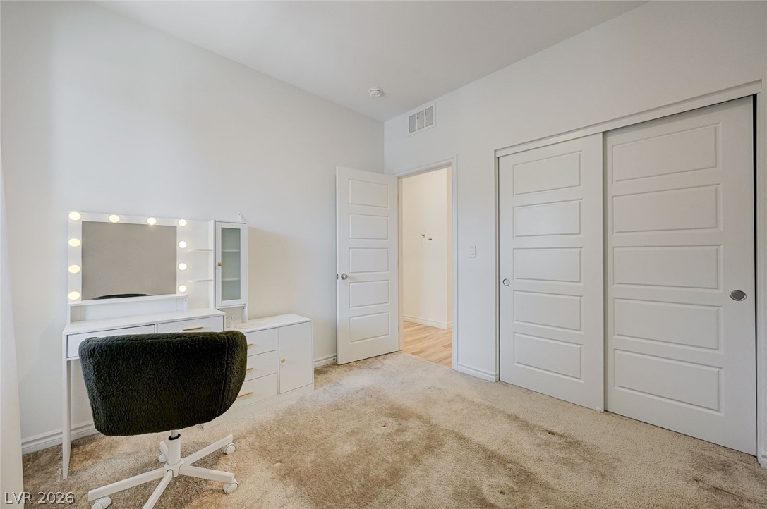 236 Walsh Peak Avenue