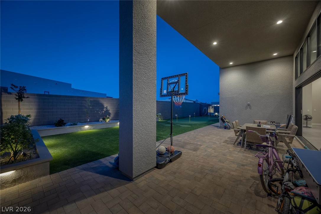 10766 Agate Cliffs Avenue