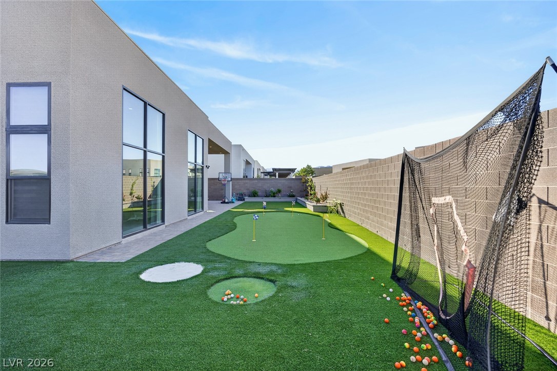 10766 Agate Cliffs Avenue