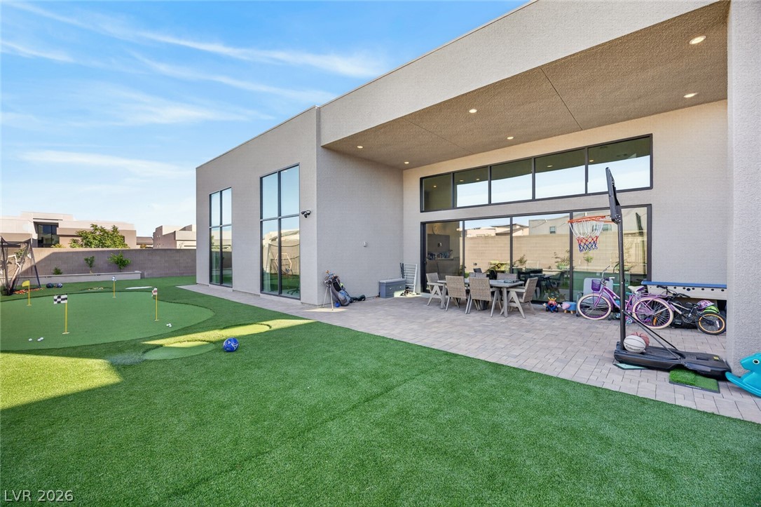 10766 Agate Cliffs Avenue