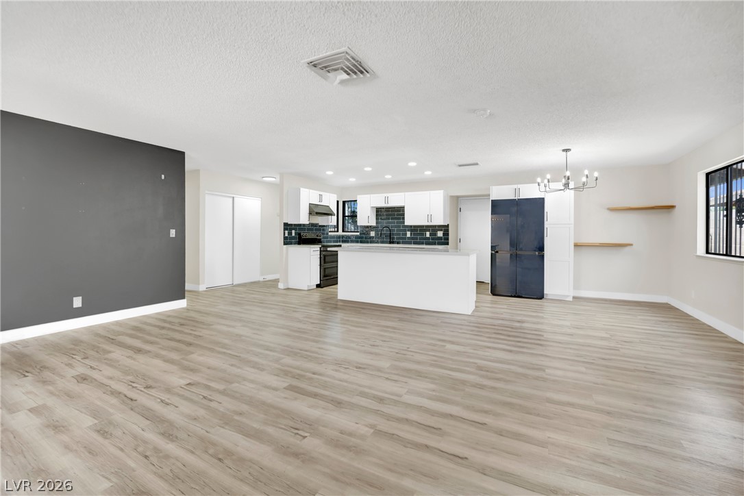 4442 Eureka Circle