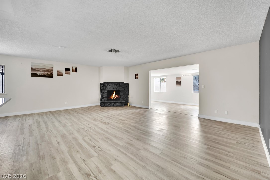 4442 Eureka Circle
