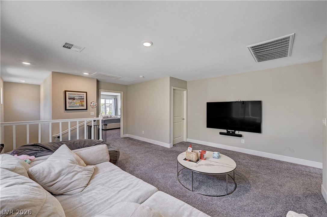 7563 Dragonfruit Avenue
