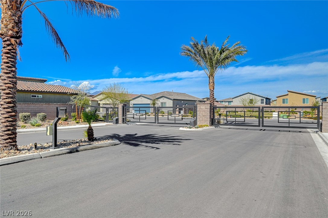 7563 Dragonfruit Avenue