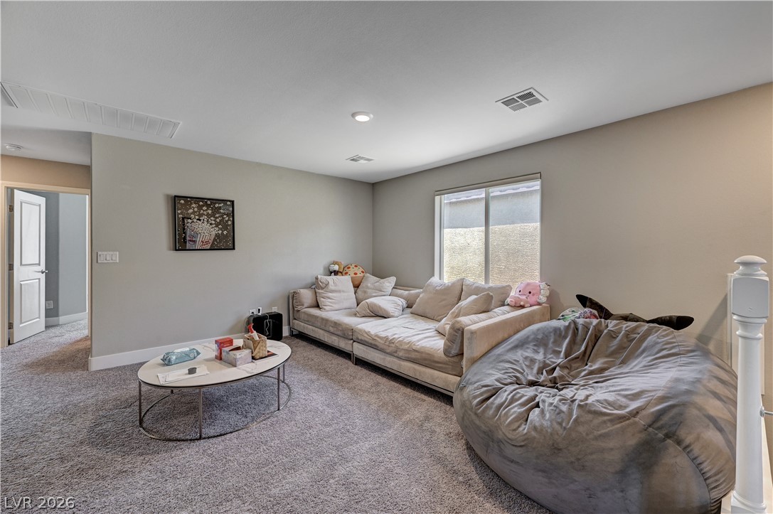 7563 Dragonfruit Avenue