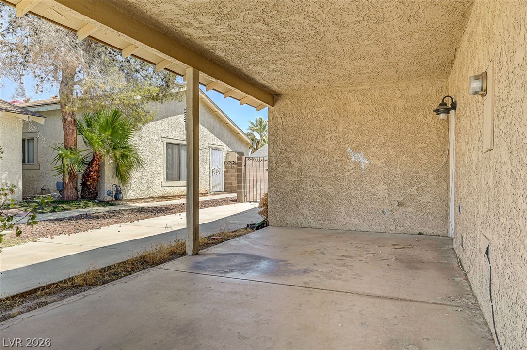 4016 Calle Paula