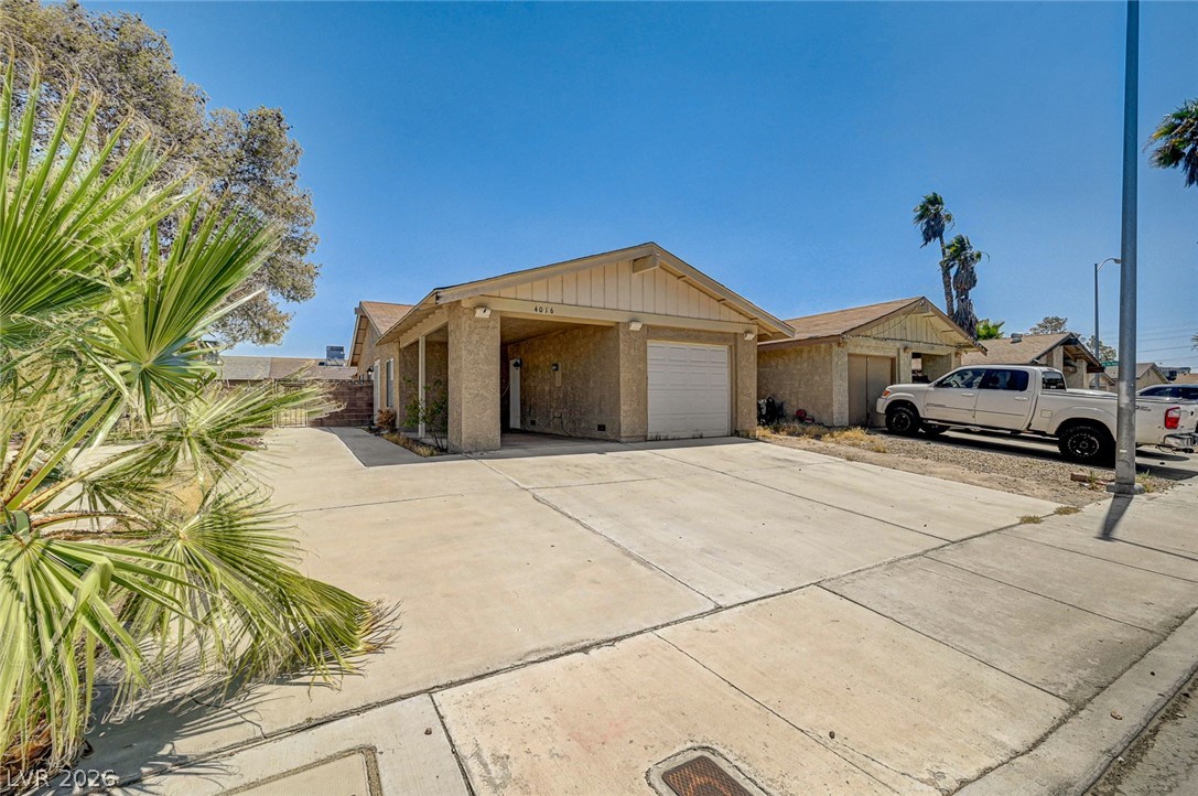 4016 Calle Paula