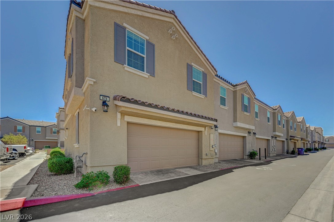 678 Anemone Lane