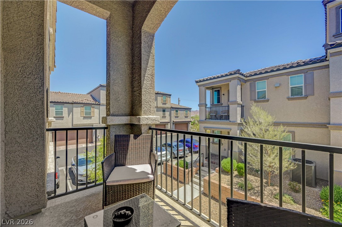 678 Anemone Lane