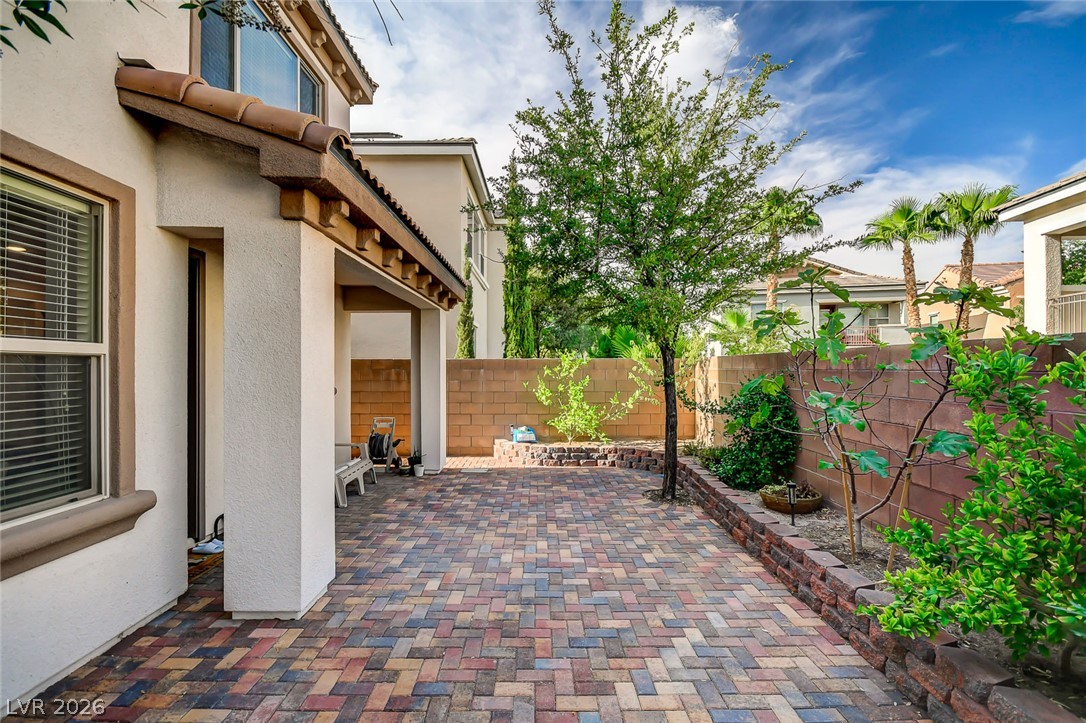 1858 Morro Vista Drive