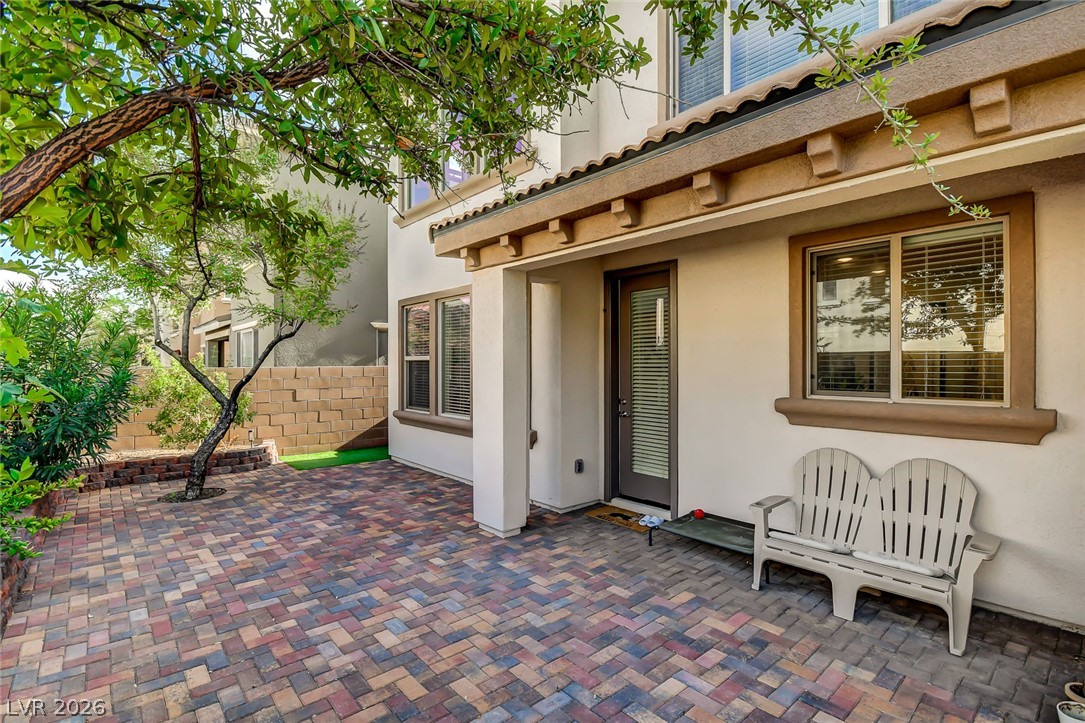 1858 Morro Vista Drive