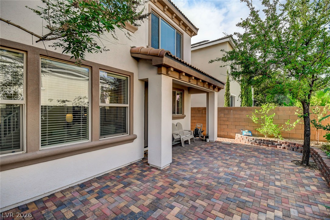 1858 Morro Vista Drive