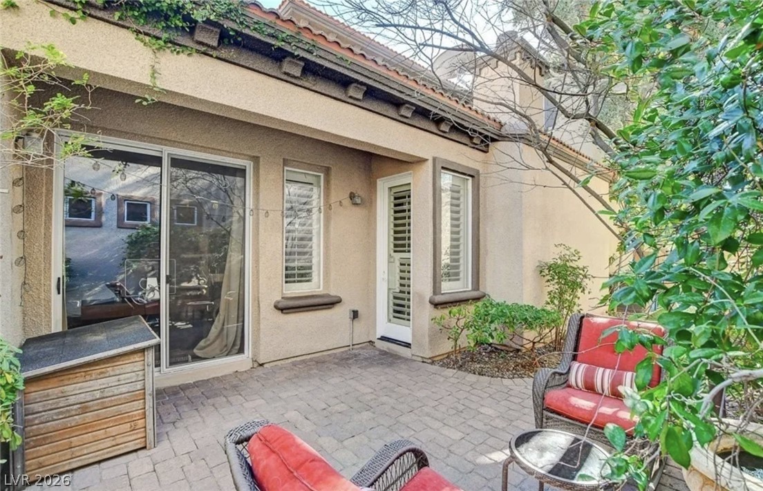 2428 Granada Bluff Court