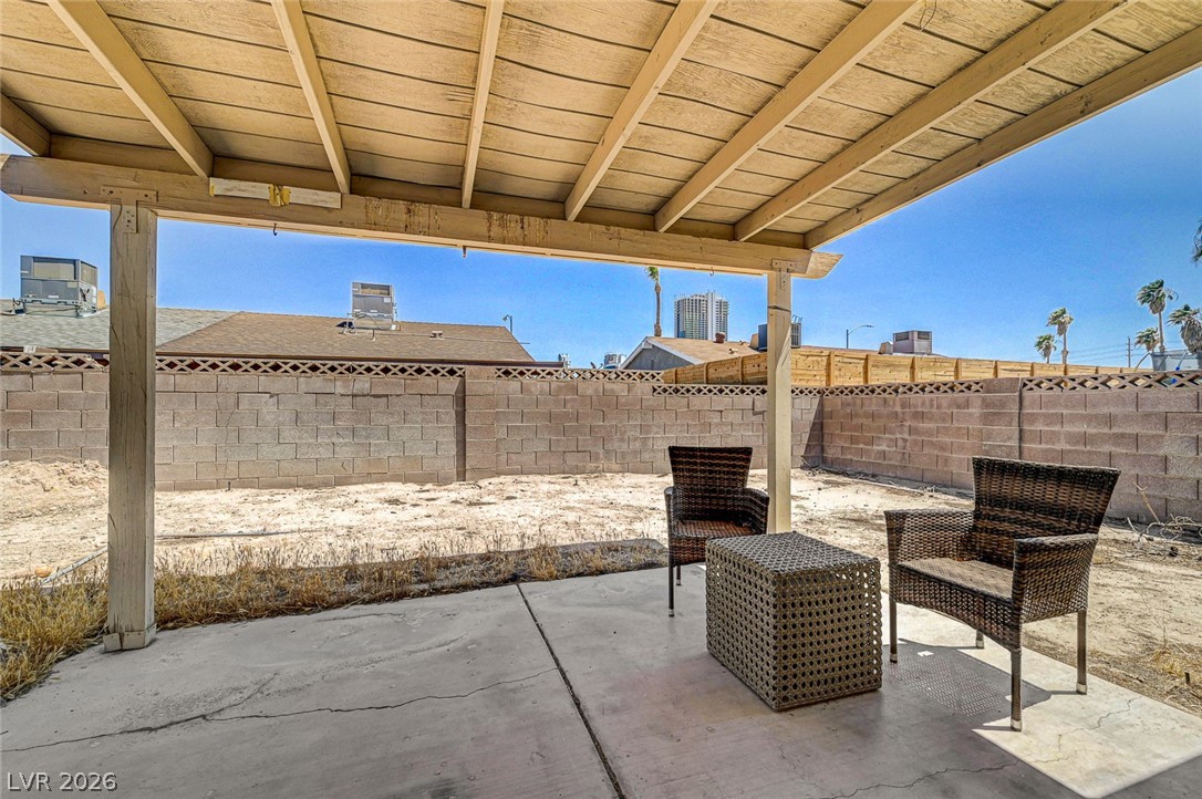 4016 Calle Paula