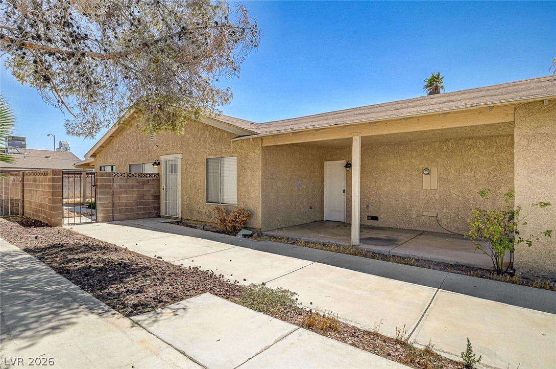 4016 Calle Paula