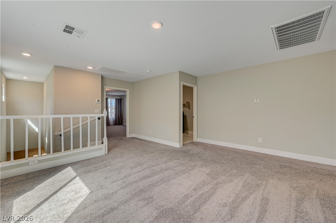 7563 Dragonfruit Avenue