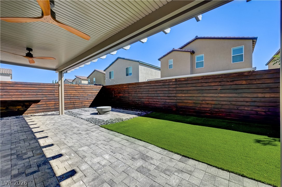 7563 Dragonfruit Avenue