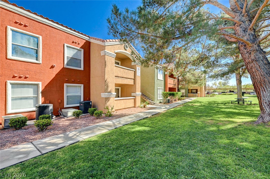 8101 West Flamingo Road 2136