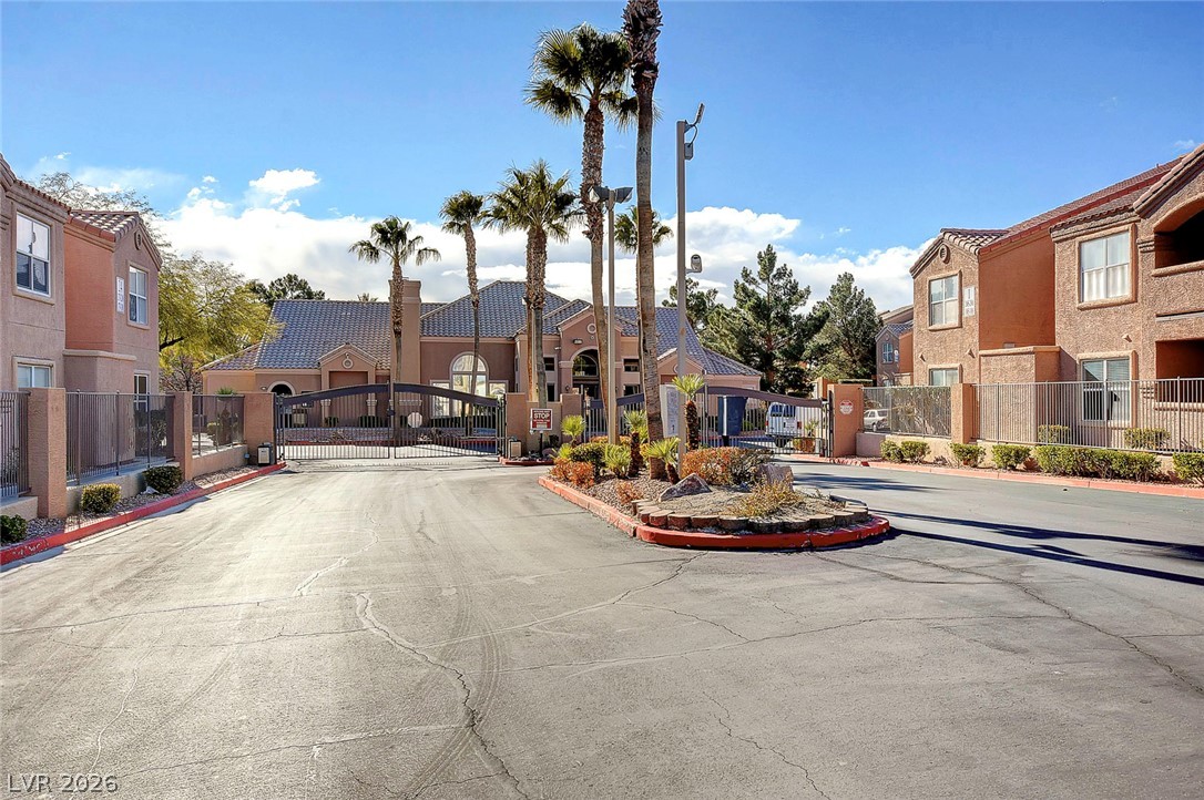 8101 West Flamingo Road 2136