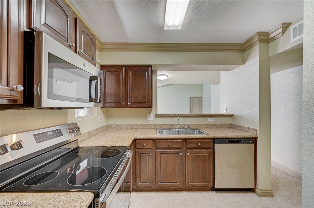 8101 West Flamingo Road 2136