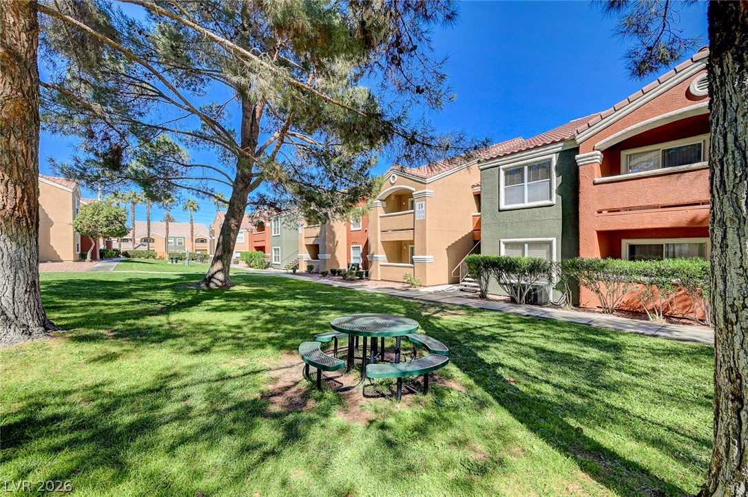 8101 West Flamingo Road 2136