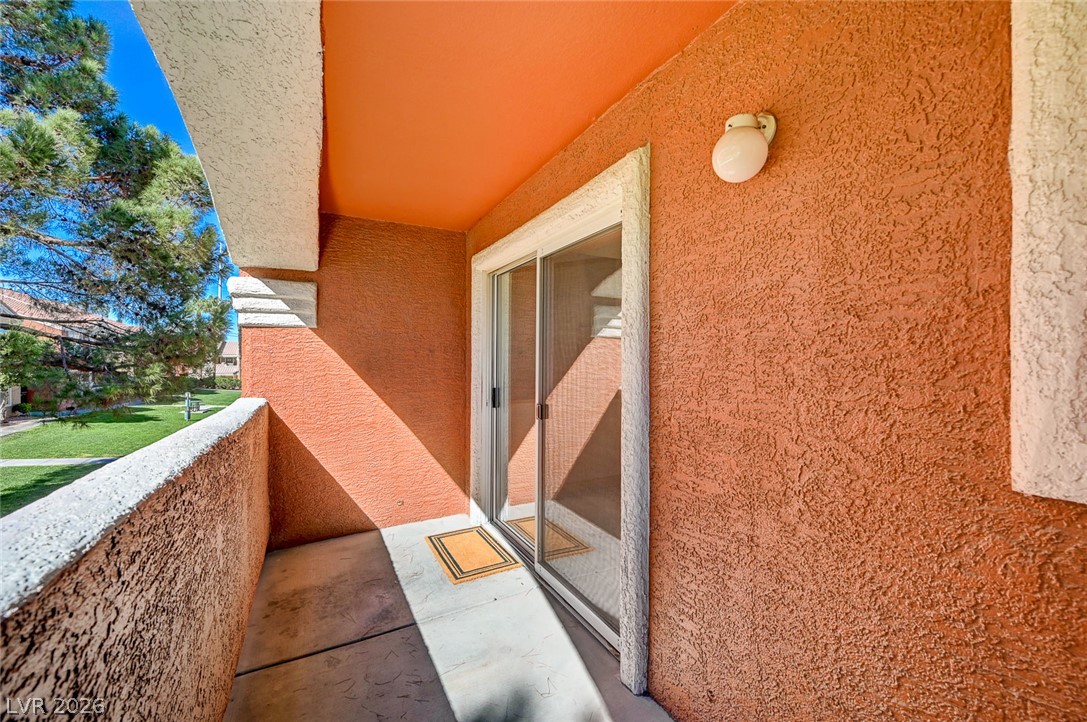 8101 West Flamingo Road 2136