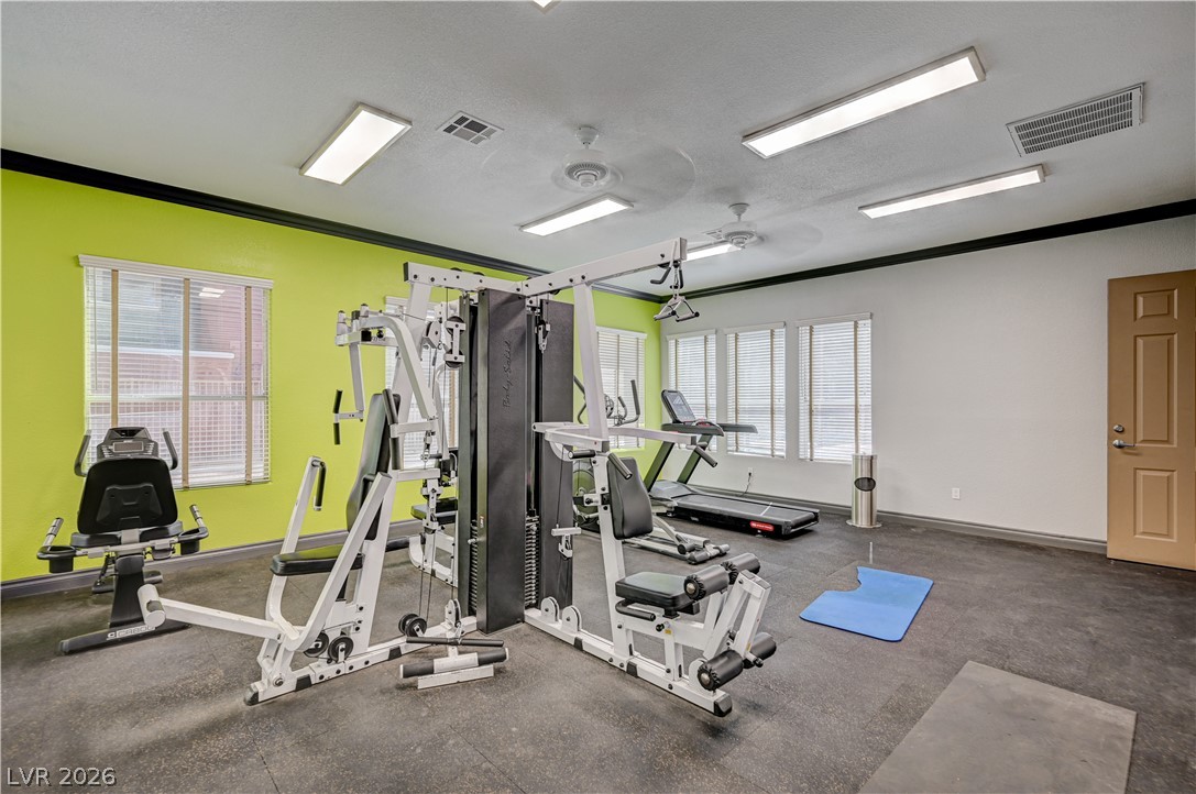 8101 West Flamingo Road 2136