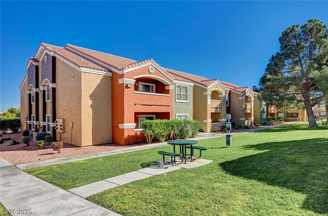 8101 West Flamingo Road 2136
