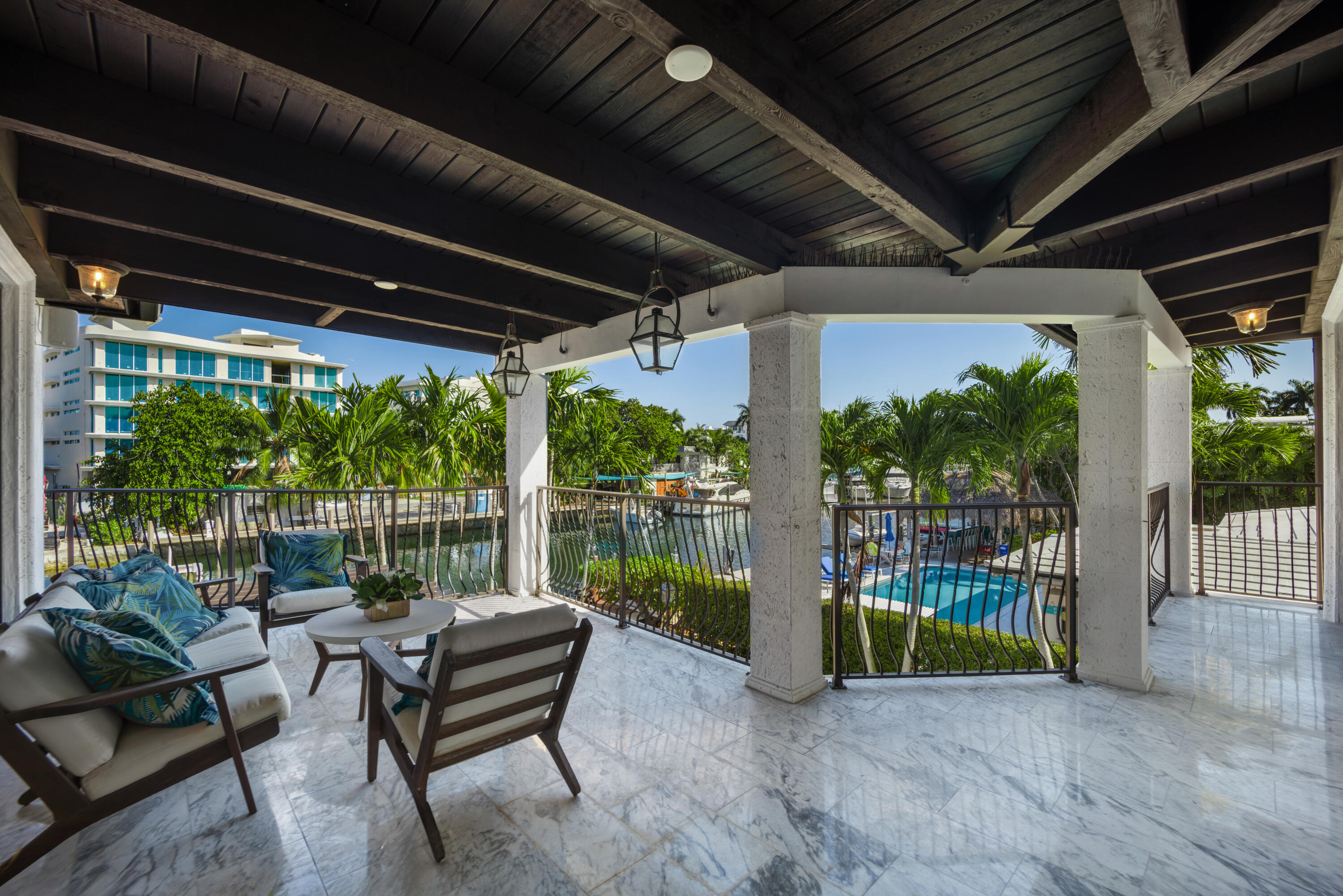 506 Victoria Terrace