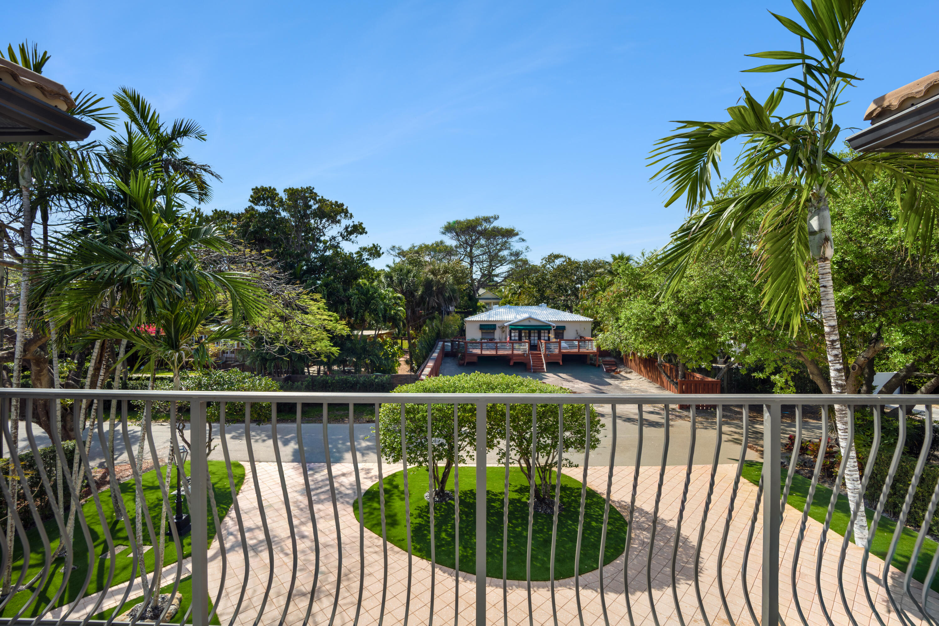 506 Victoria Terrace