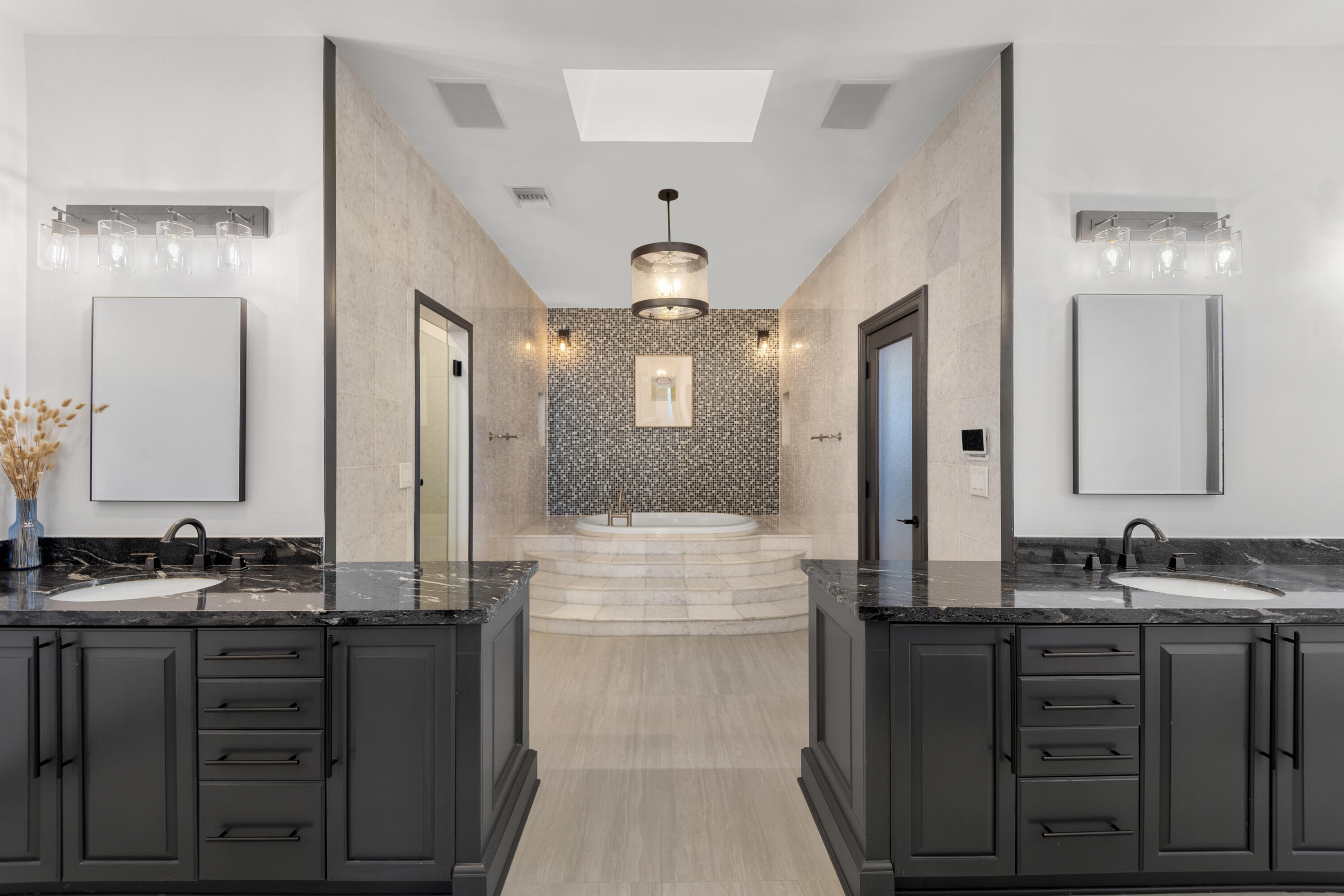 506 Victoria Terrace