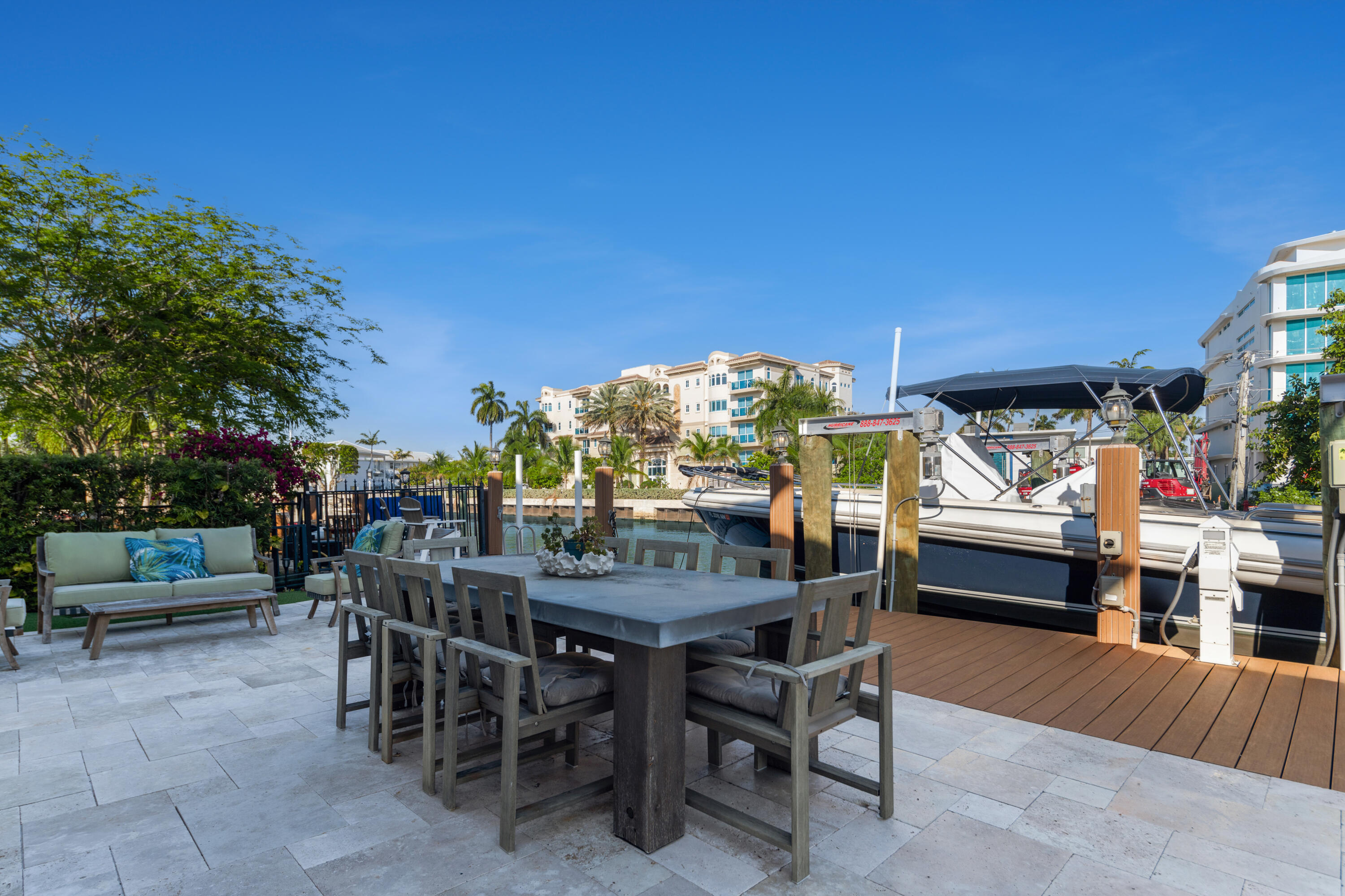 506 Victoria Terrace