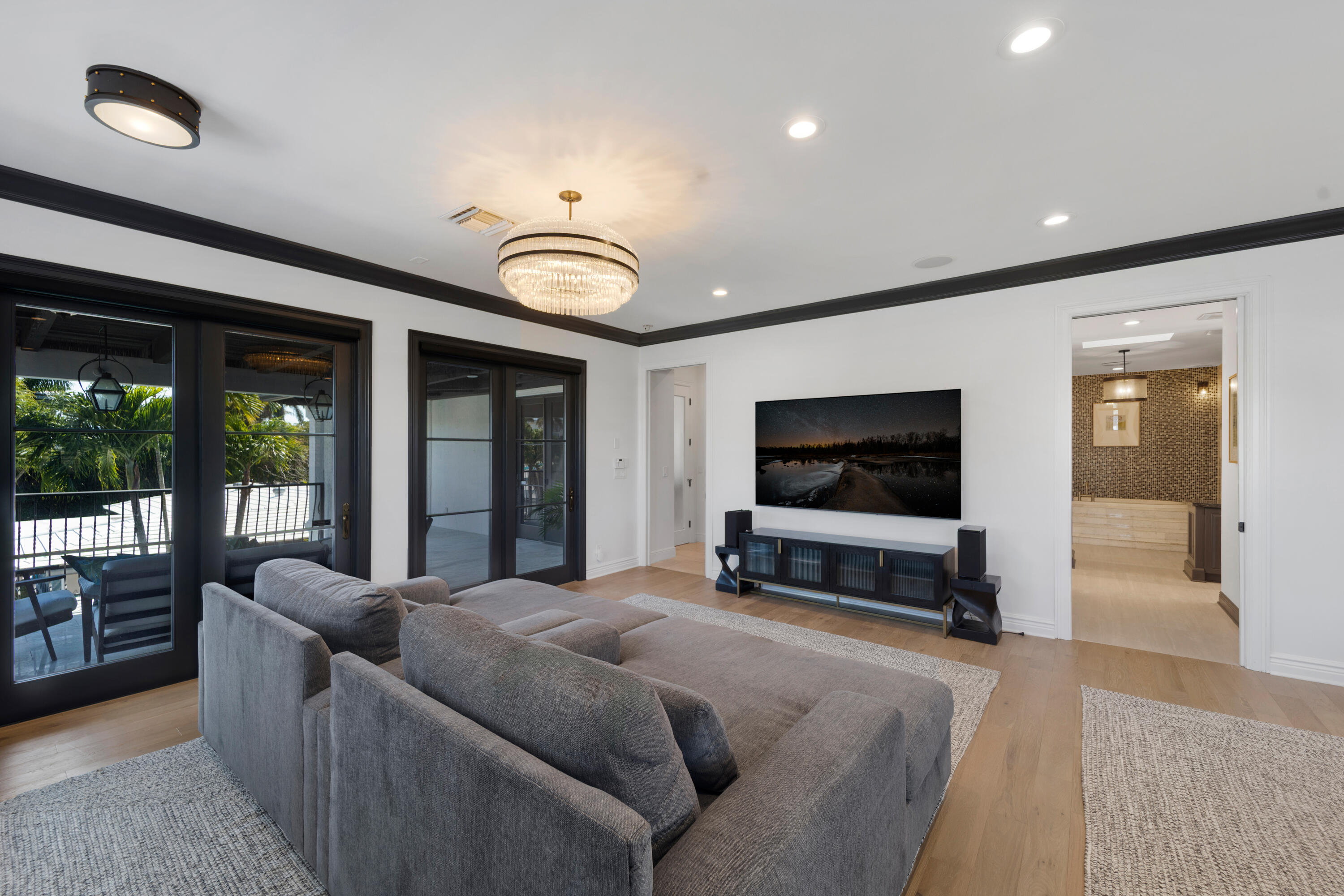 506 Victoria Terrace