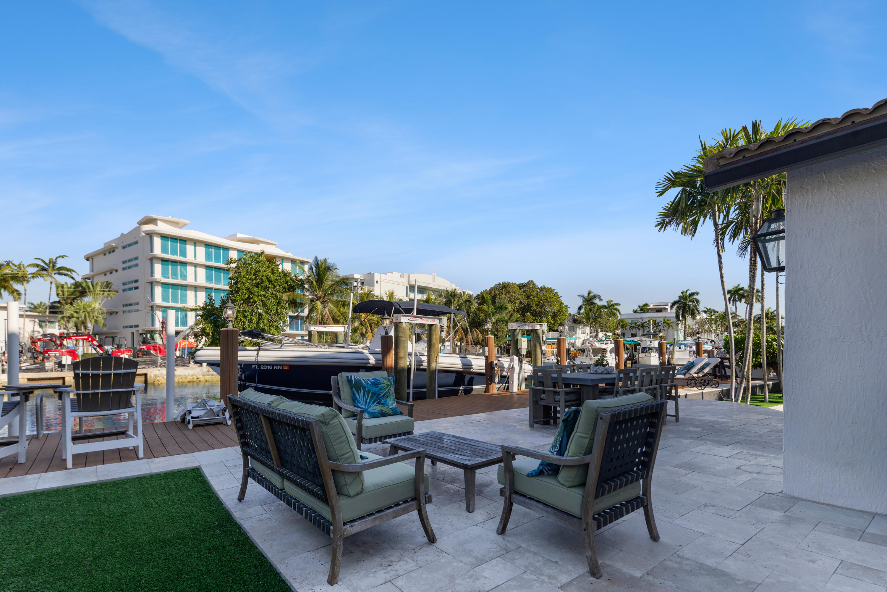 506 Victoria Terrace