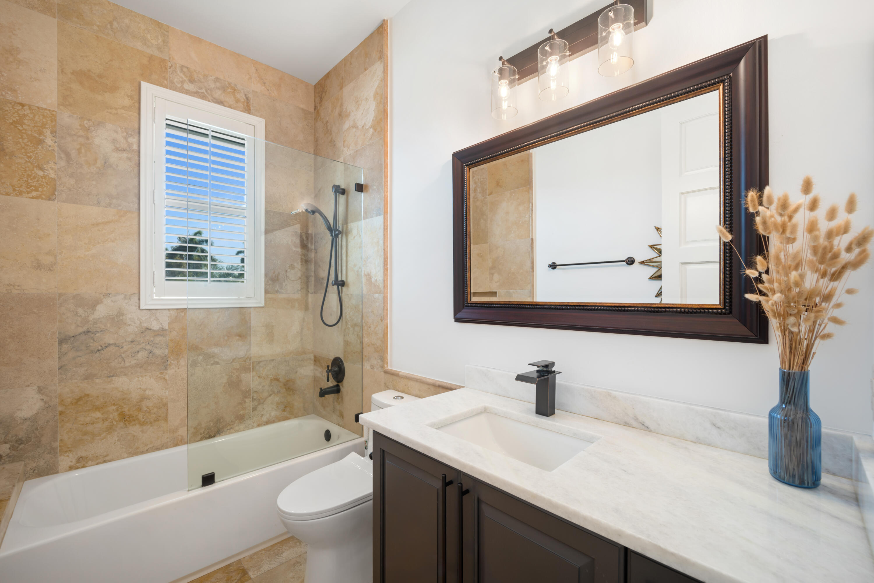 506 Victoria Terrace