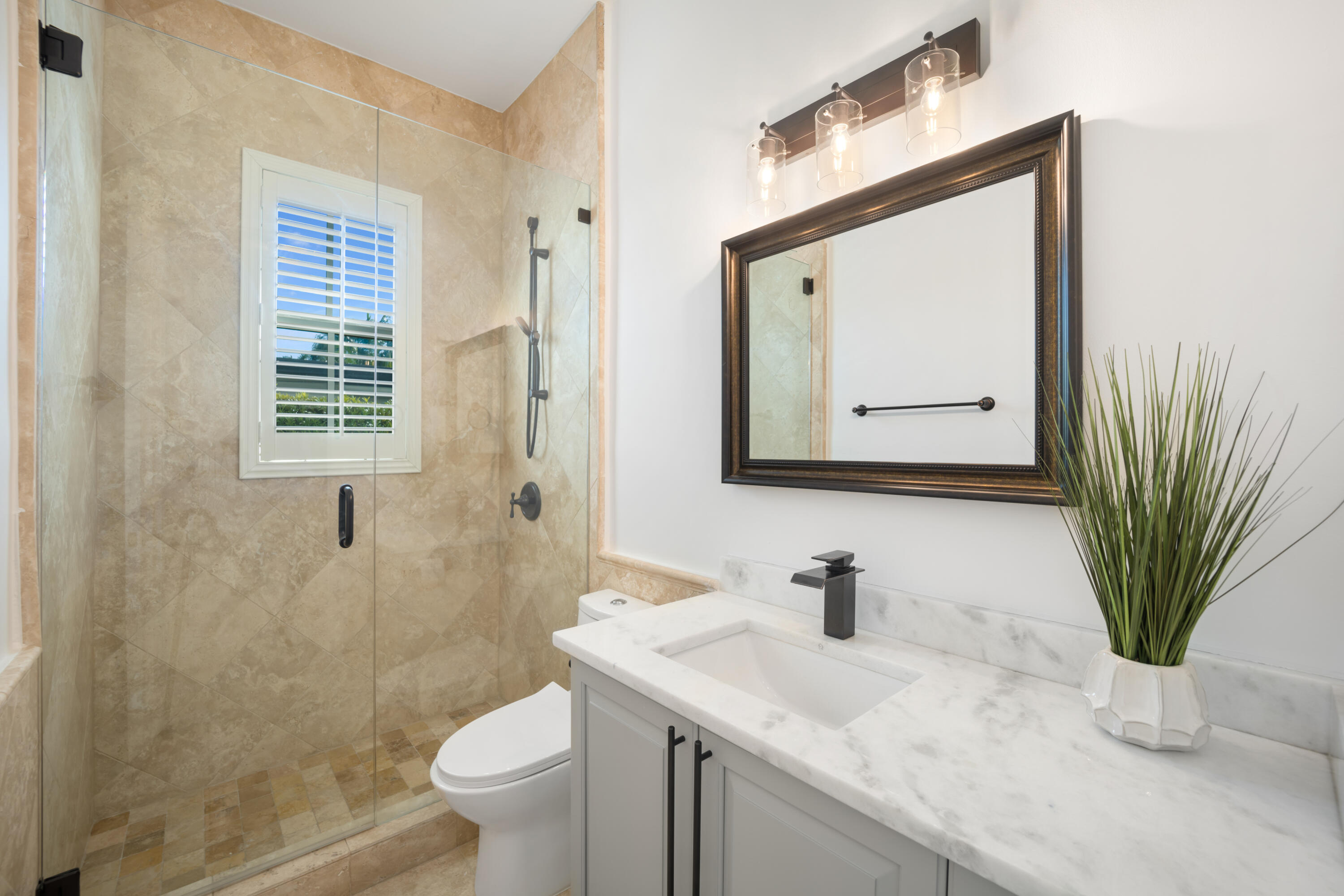 506 Victoria Terrace