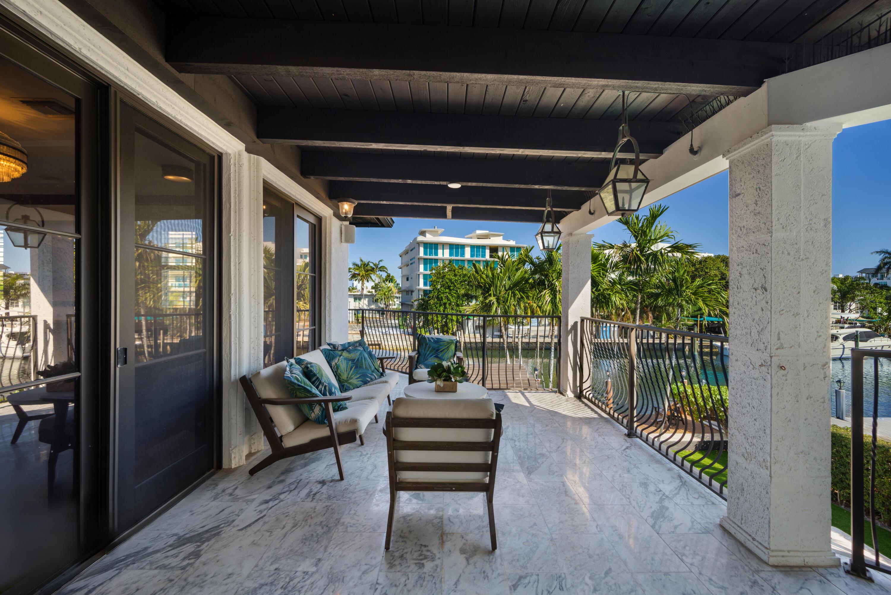 506 Victoria Terrace